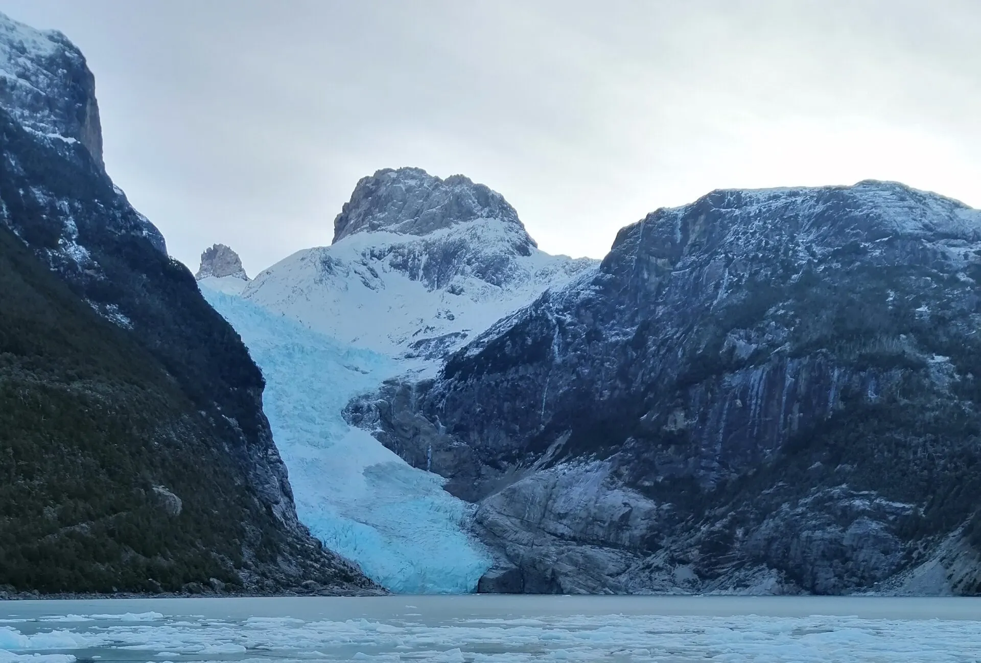 Glaciar Serrano acercamiento